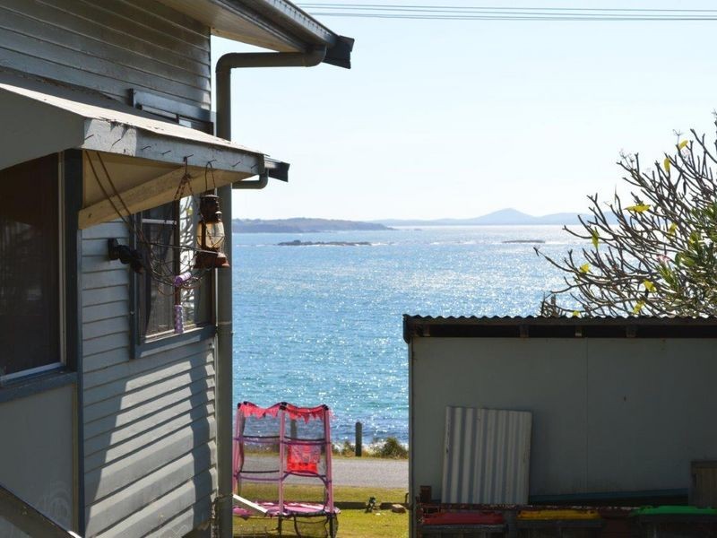 28 Pollack Esplanade, Woolgoolga NSW 2456