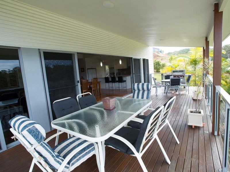 126 Smiths Road, Emerald Beach NSW 2456