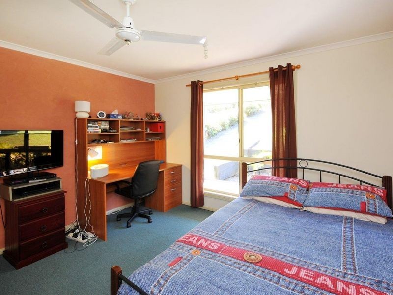 3 Azure Avenue, Emerald Beach NSW 2456