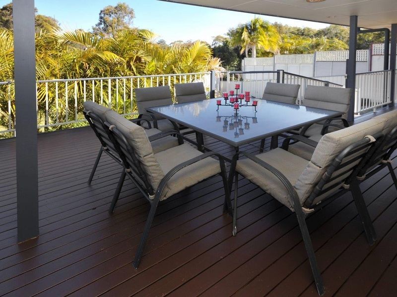 3 Azure Avenue, Emerald Beach NSW 2456