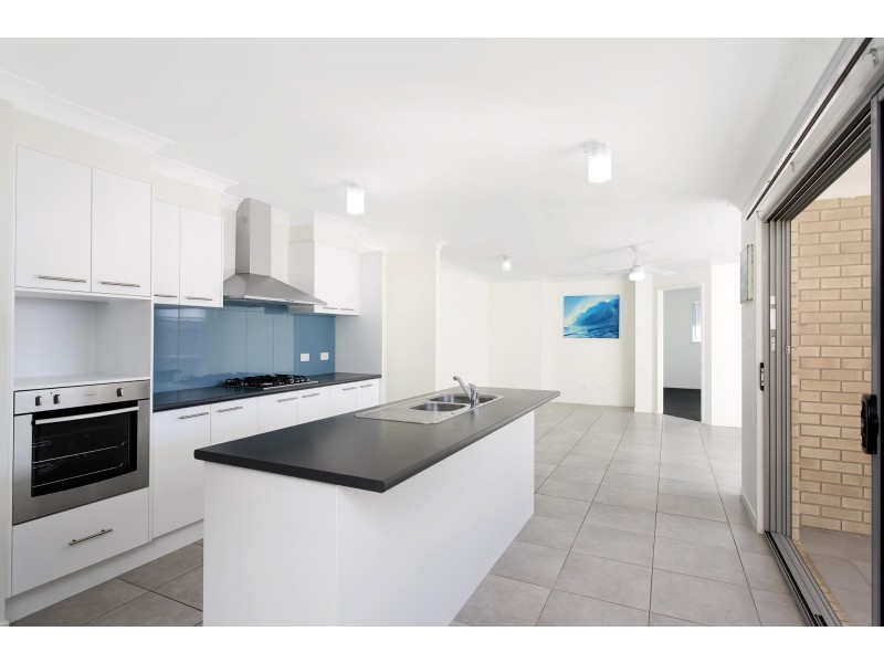 90 Matthews Parade, Corindi Beach NSW 2456