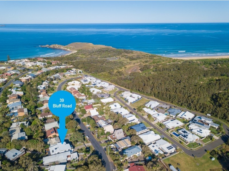 39 Bluff Road, Emerald Beach NSW 2456