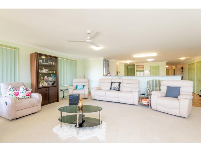 9 Sunset Avenue, Woolgoolga NSW 2456