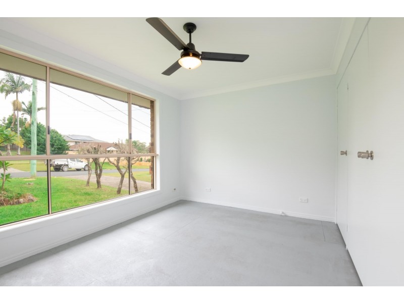 5 McPhee Close, Woolgoolga NSW 2456