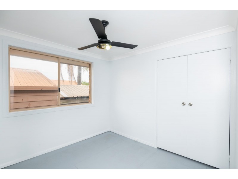 5 McPhee Close, Woolgoolga NSW 2456