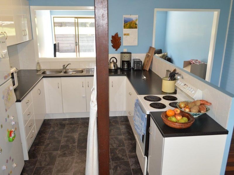 33 Diamond Head Drive, Sandy Beach NSW 2456