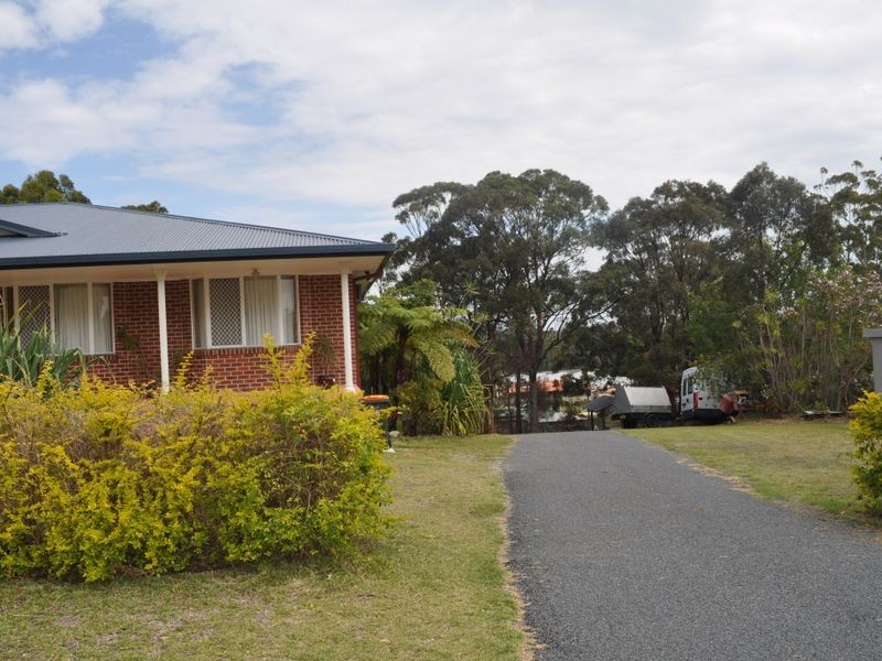 7 Capizzi Close, Emerald Beach NSW 2456