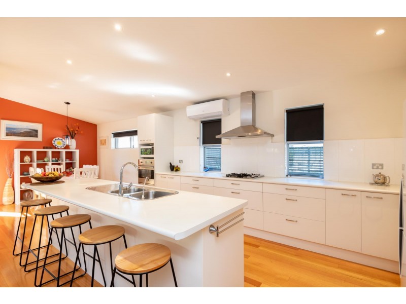 36 Lights Street, Emerald Beach NSW 2456