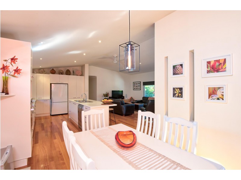 36 Lights Street, Emerald Beach NSW 2456