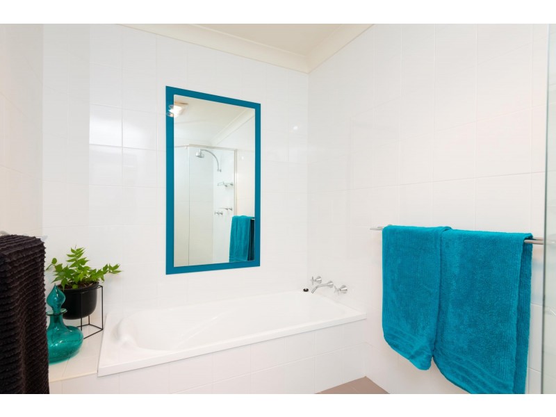 36 Lights Street, Emerald Beach NSW 2456