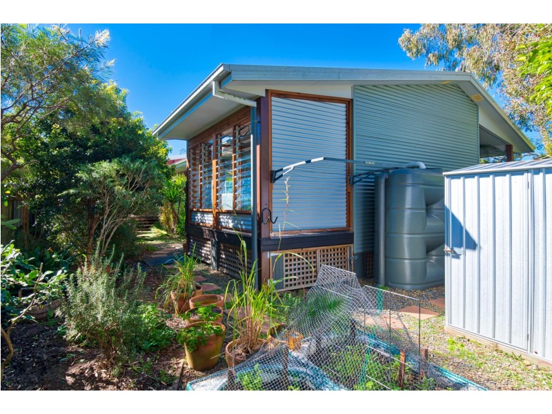 36 Lights Street, Emerald Beach NSW 2456