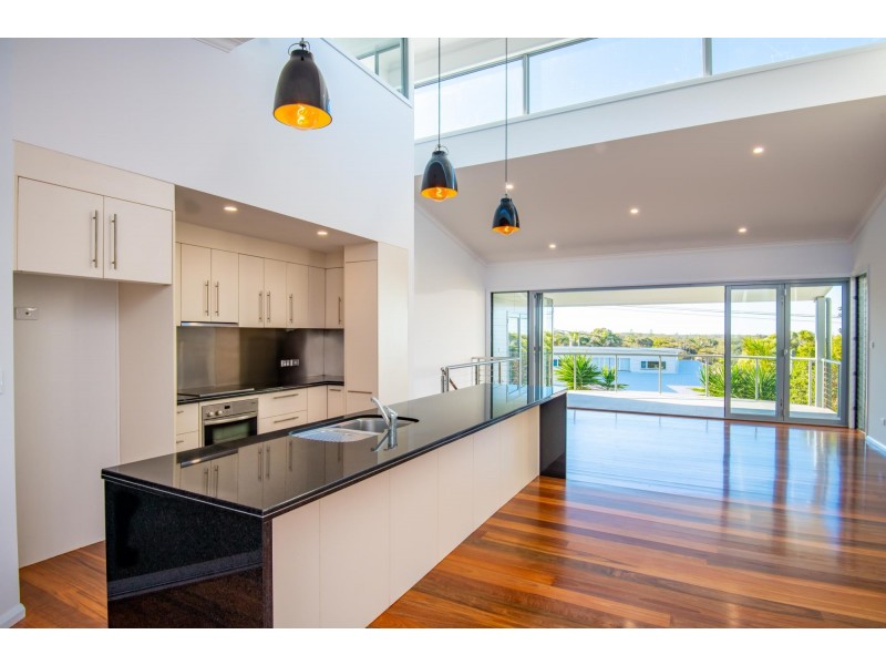 26 Ocean View Crescent, Emerald Beach NSW 2456