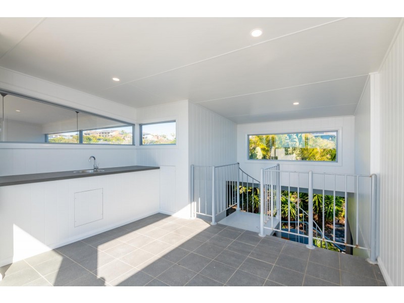 26 Ocean View Crescent, Emerald Beach NSW 2456