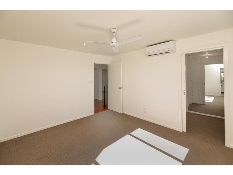 3 Yachtsman Drive, Safety Beach NSW 2456