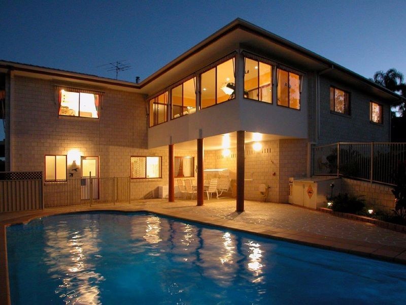 17 Gresham Drive, Woolgoolga NSW 2456