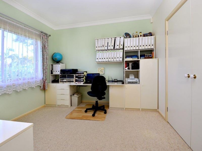 17 Gresham Drive, Woolgoolga NSW 2456