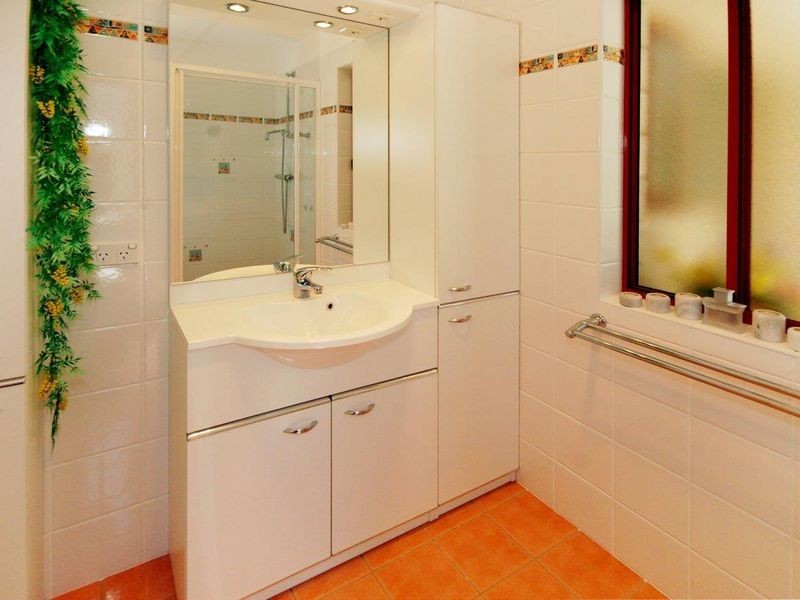 17 Gresham Drive, Woolgoolga NSW 2456