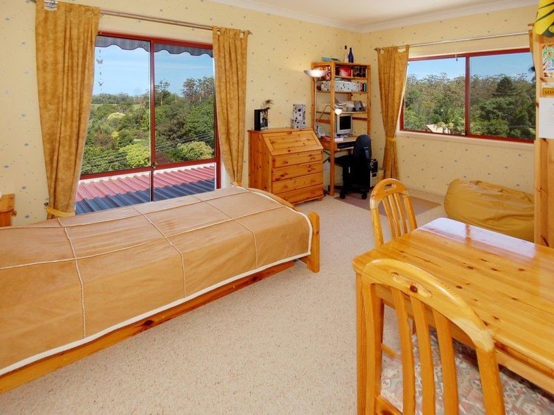 17 Gresham Drive, Woolgoolga NSW 2456