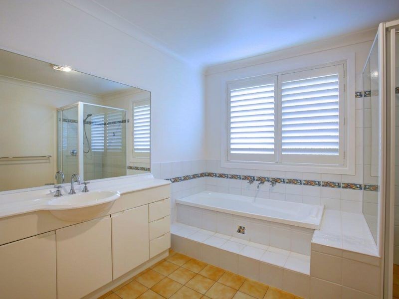 9 Ocean Links Close, Safety Beach NSW 2456