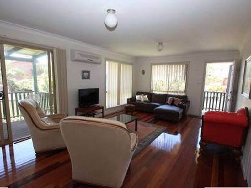 4 A Oceanview Crescent, Emerald Beach NSW 2456
