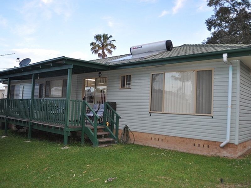 4 A Oceanview Crescent, Emerald Beach NSW 2456