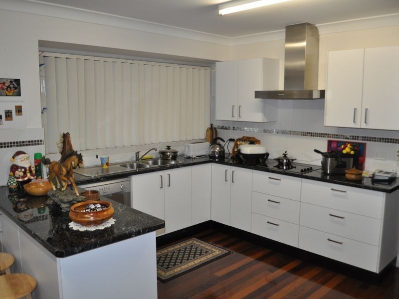 4 A Oceanview Crescent, Emerald Beach NSW 2456