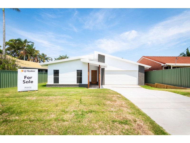 35 Eileen Drive, Corindi Beach NSW 2456