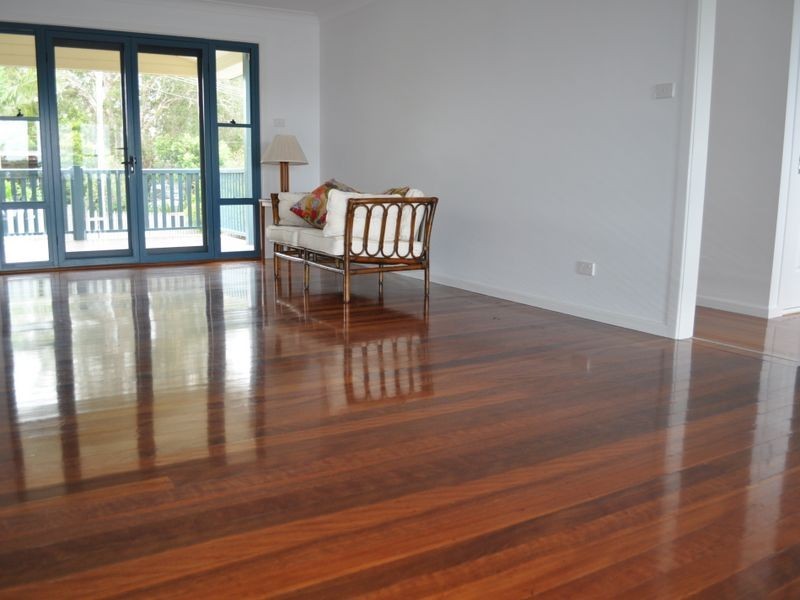 5 Dammerel Crescent, Emerald Beach NSW 2456