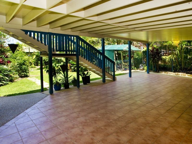 5 Dammerel Crescent, Emerald Beach NSW 2456