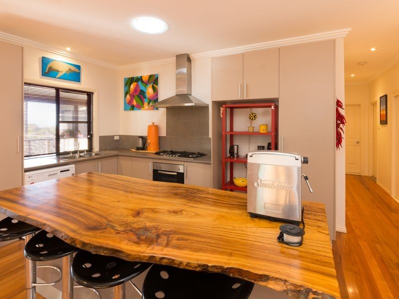 13 Arkan Avenue, Woolgoolga NSW 2456