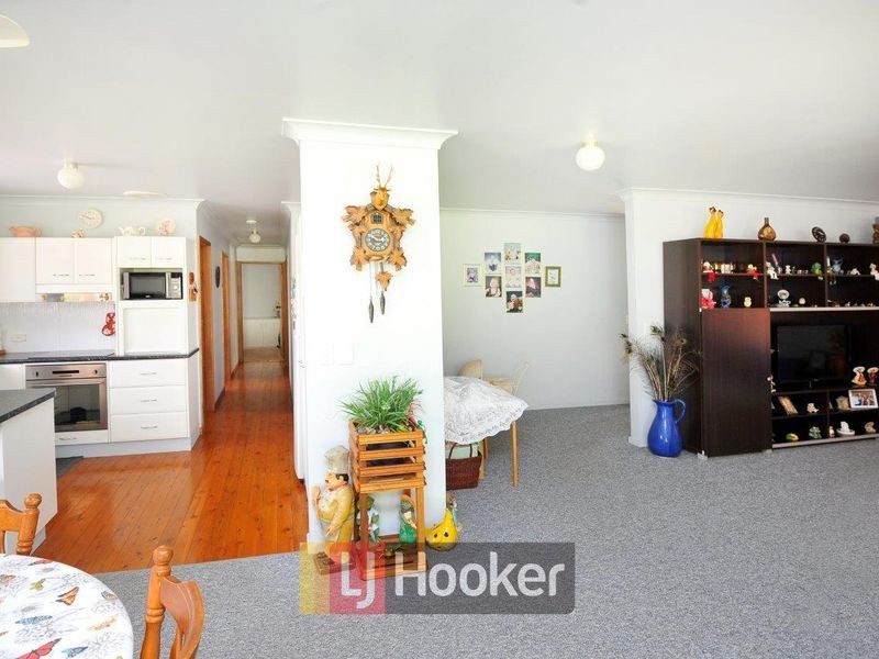 7 Young Street, Safety Beach NSW 2456