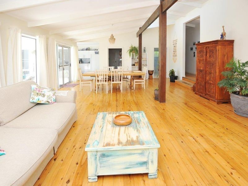 60 Ocean View Road, Arrawarra Headland NSW 2456