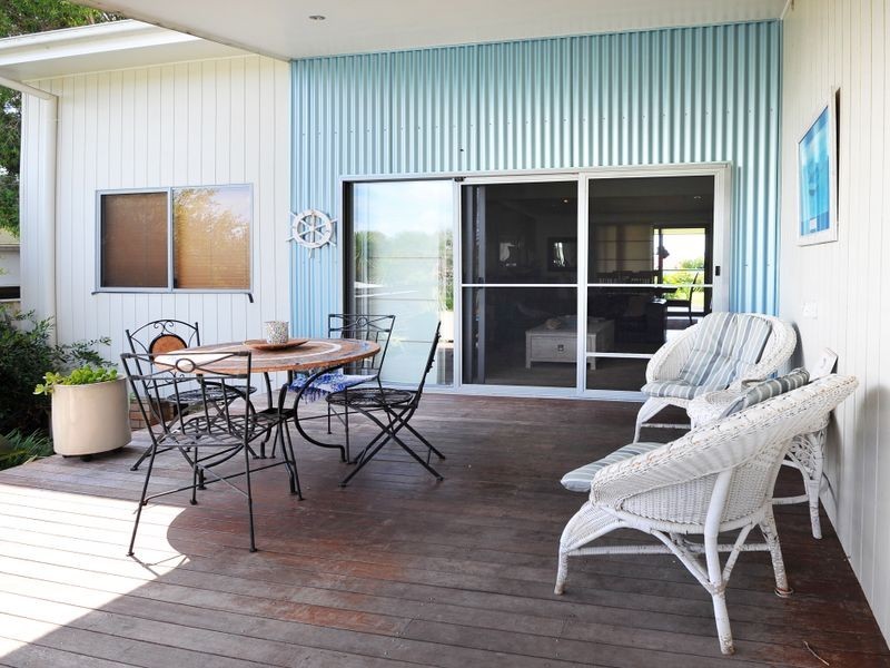 37 Arrawarra Road, Arrawarra Headland NSW 2456