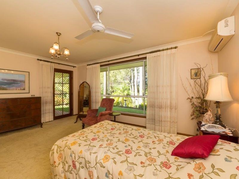 18 St Andrews Drive, Woolgoolga NSW 2456