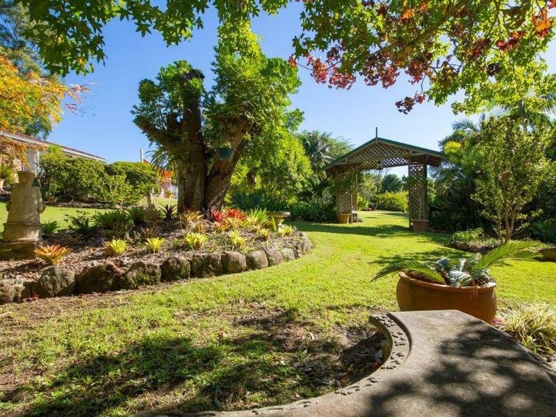 18 St Andrews Drive, Woolgoolga NSW 2456