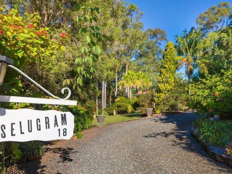 18 St Andrews Drive, Woolgoolga NSW 2456