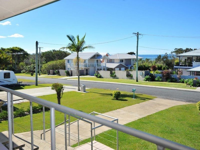 10 Fuller Street, Arrawarra Headland NSW 2456