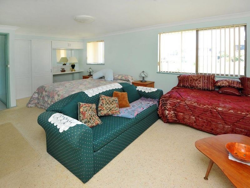 10 Fuller Street, Arrawarra Headland NSW 2456