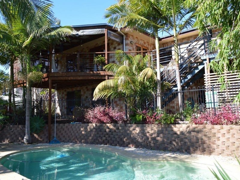 7 Barnes Street, Woolgoolga NSW 2456