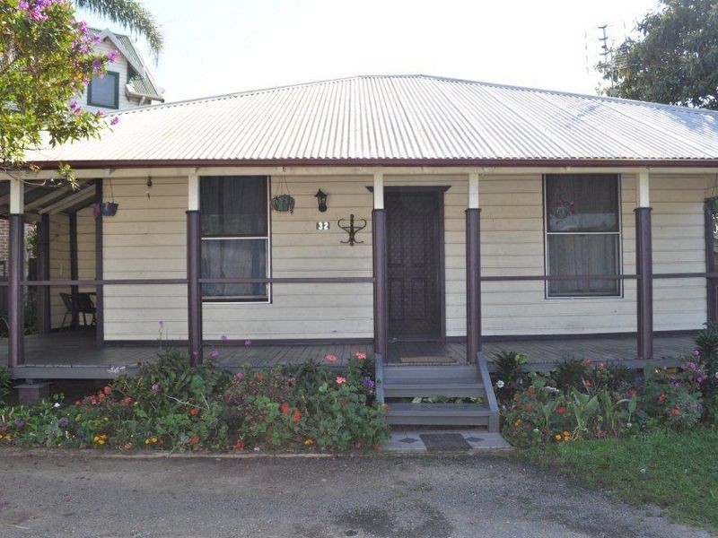 32 Clarence Street, Woolgoolga NSW 2456