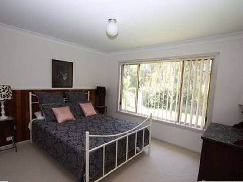 4A Ocean View Crescent, Emerald Beach NSW 2456