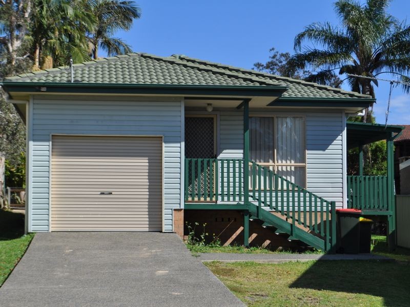4A Ocean View Crescent, Emerald Beach NSW 2456