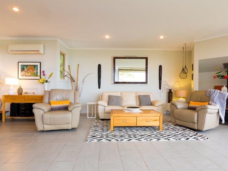 34 Ocean View Crescent, Emerald Beach NSW 2456