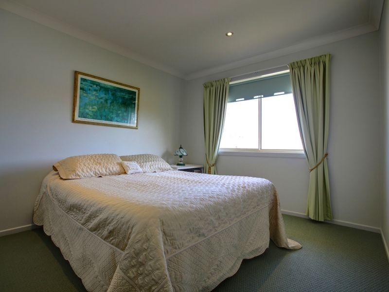 72 Bluff Road, Emerald Beach NSW 2456