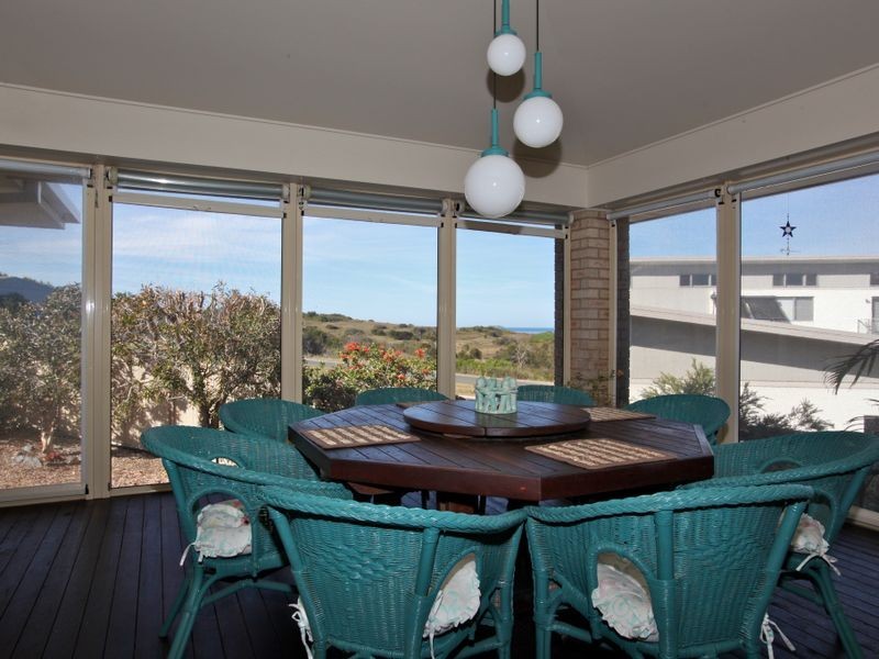 72 Bluff Road, Emerald Beach NSW 2456