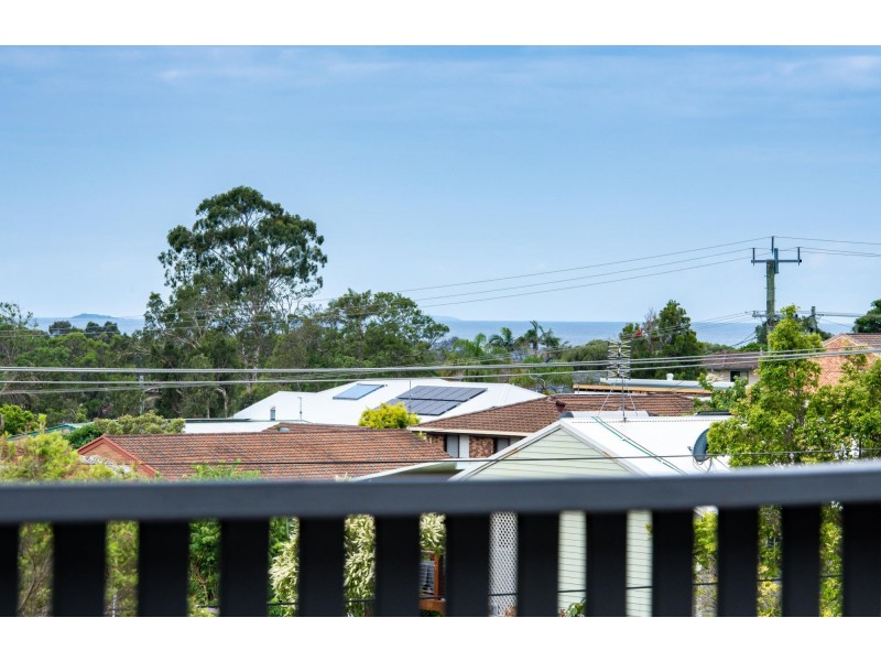 31 Campbell Street, Safety Beach NSW 2456