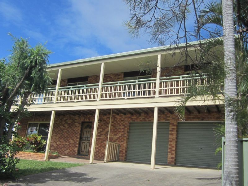 8 McCready Street, Woolgoolga NSW 2456