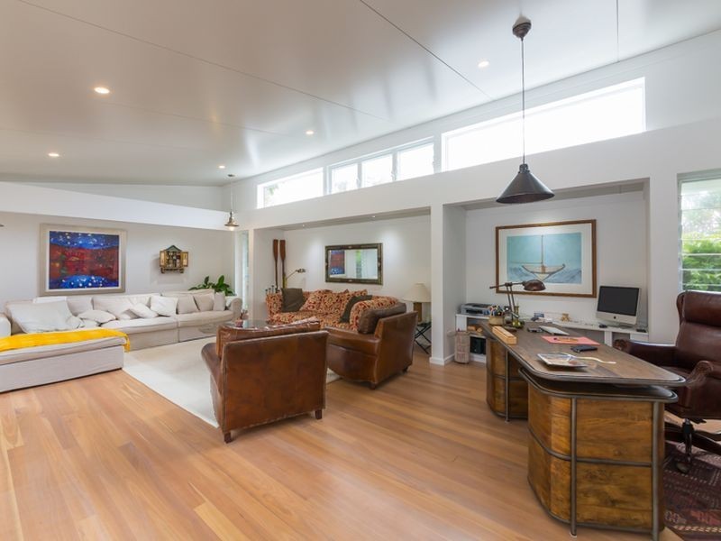 8 Surf Street, Emerald Beach NSW 2456