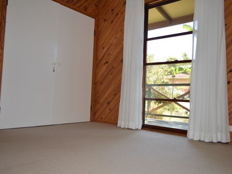 14 Young Street, Safety Beach NSW 2456