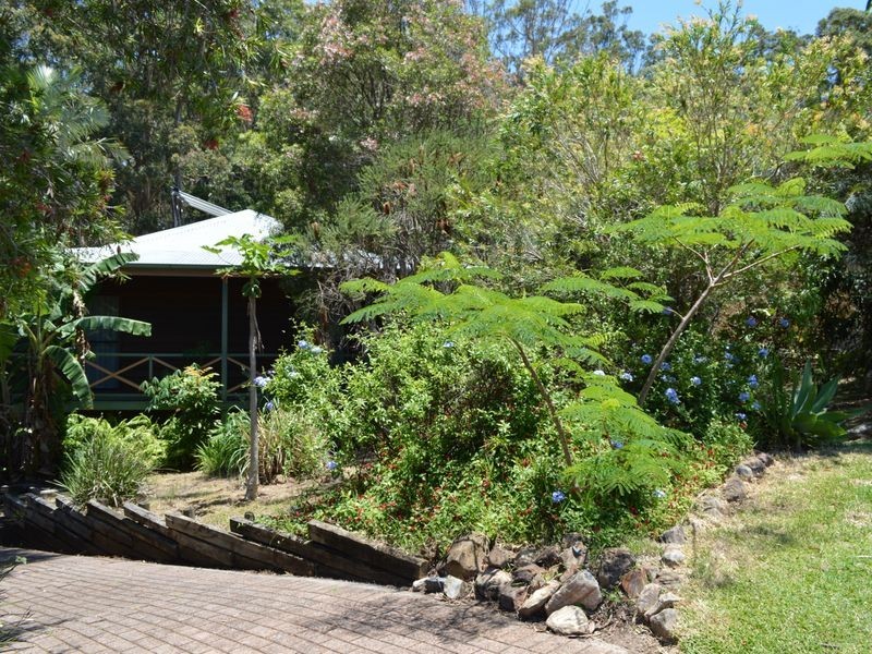 14 Young Street, Safety Beach NSW 2456